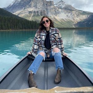 Zara plaid shacket. Great condition. Super cozy.